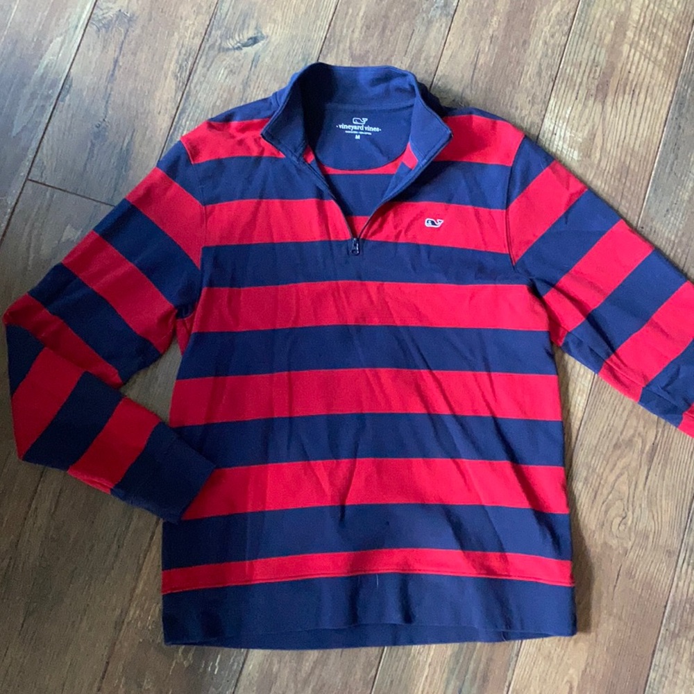 VV quarter zip